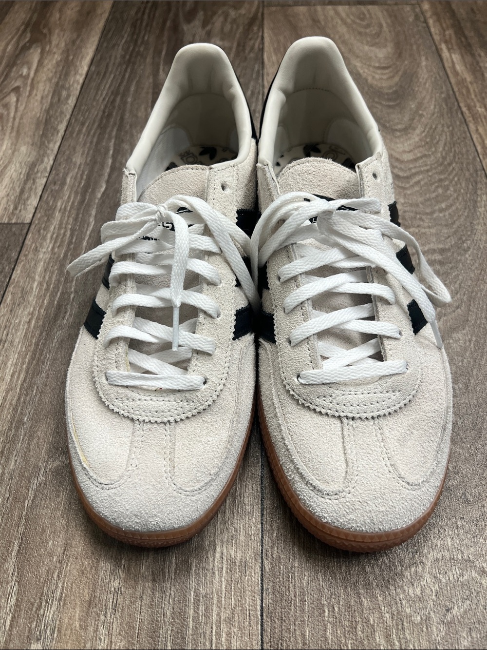Adidas Spezial Off-White Suede Sneakers with Black Stripes and Gum Sole - Picture 2 of 11